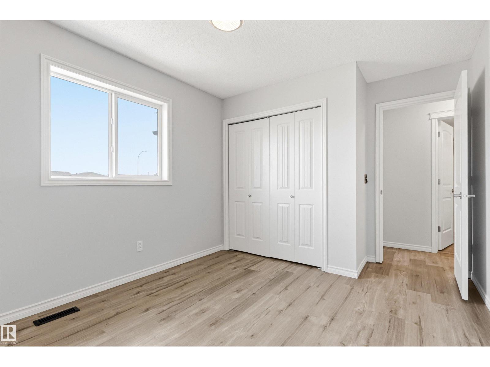 3214 22a AV NW - 38