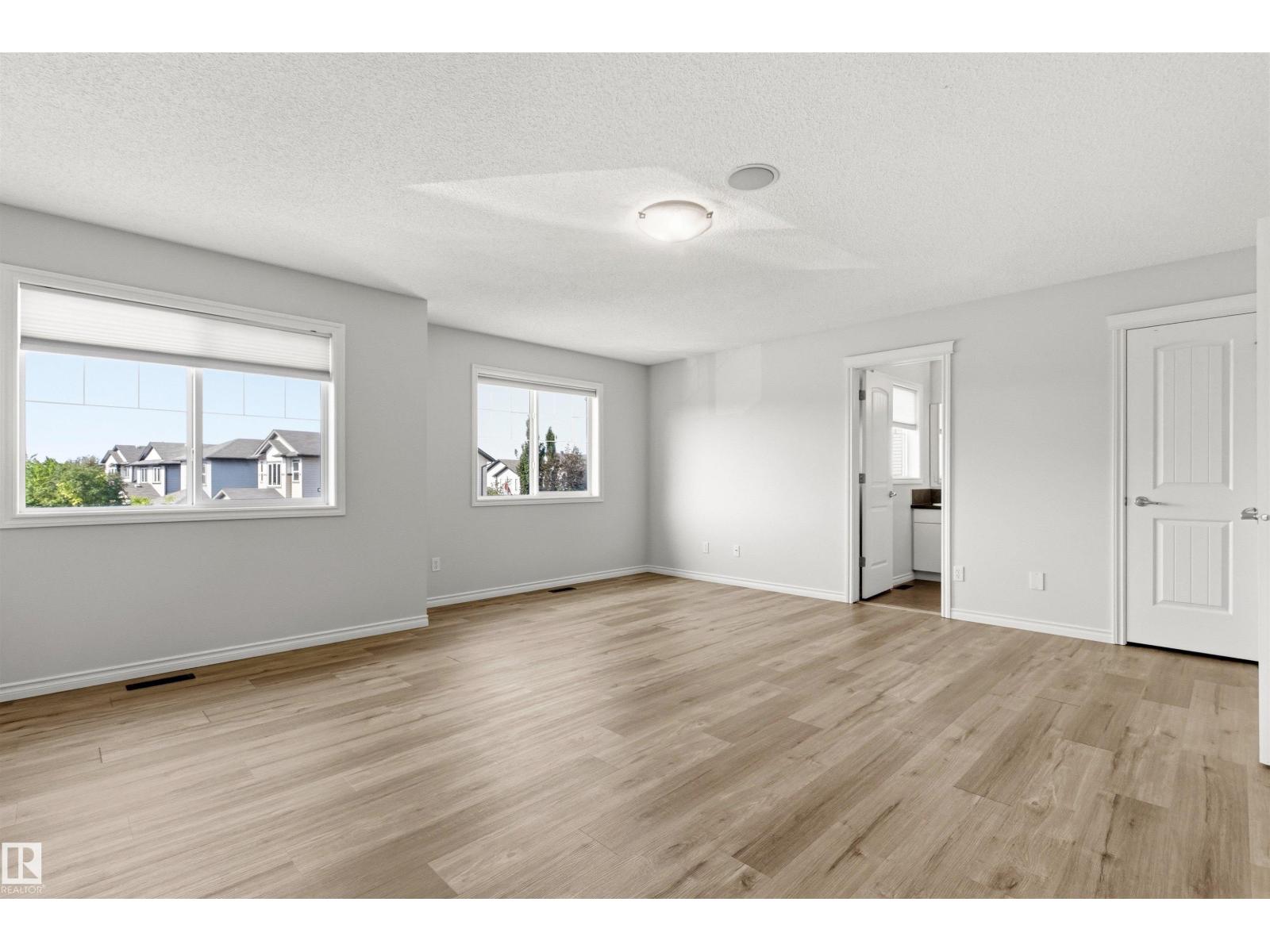 3214 22a AV NW - 43
