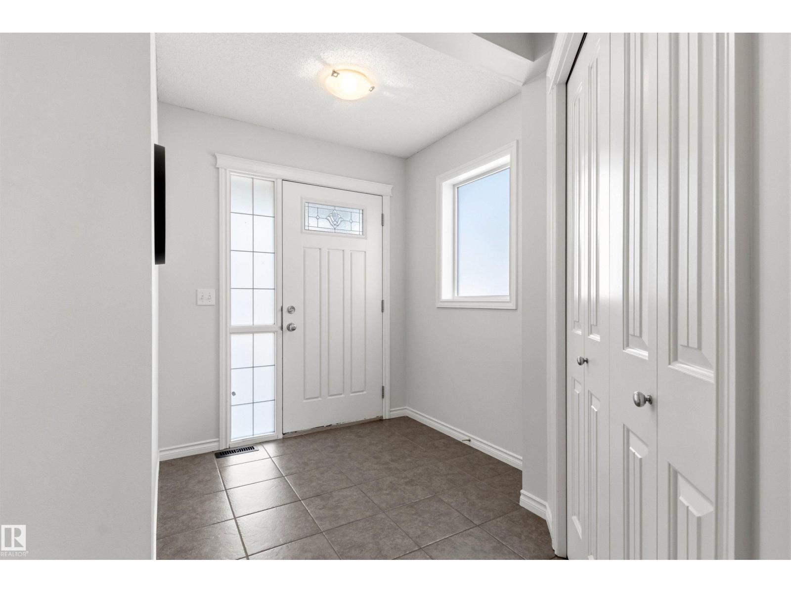 3214 22a AV NW - 5