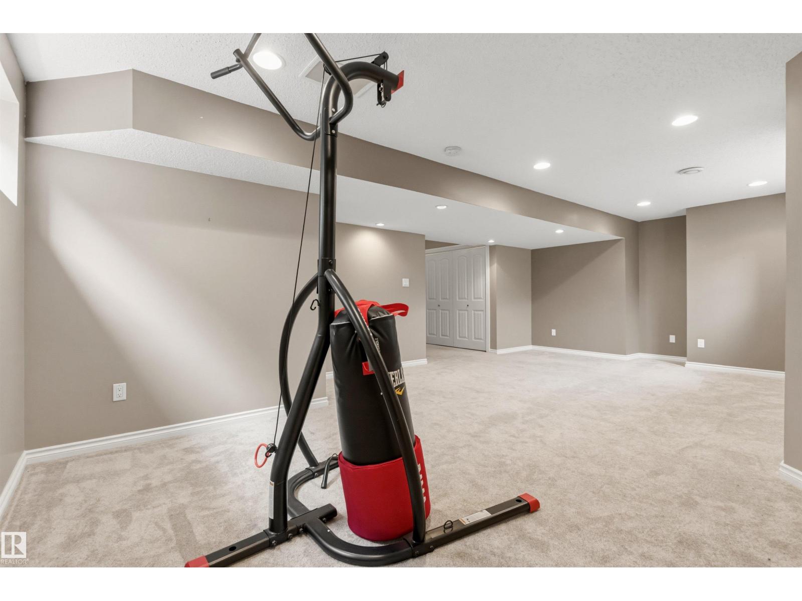 3214 22a AV NW - 51