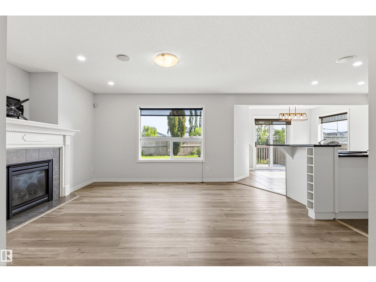 3214 22a AV NW - 6