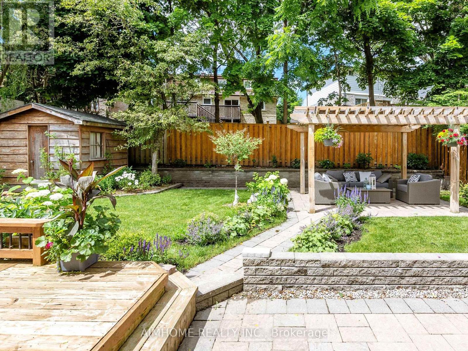 36 LIEBECK CRESCENT - 43