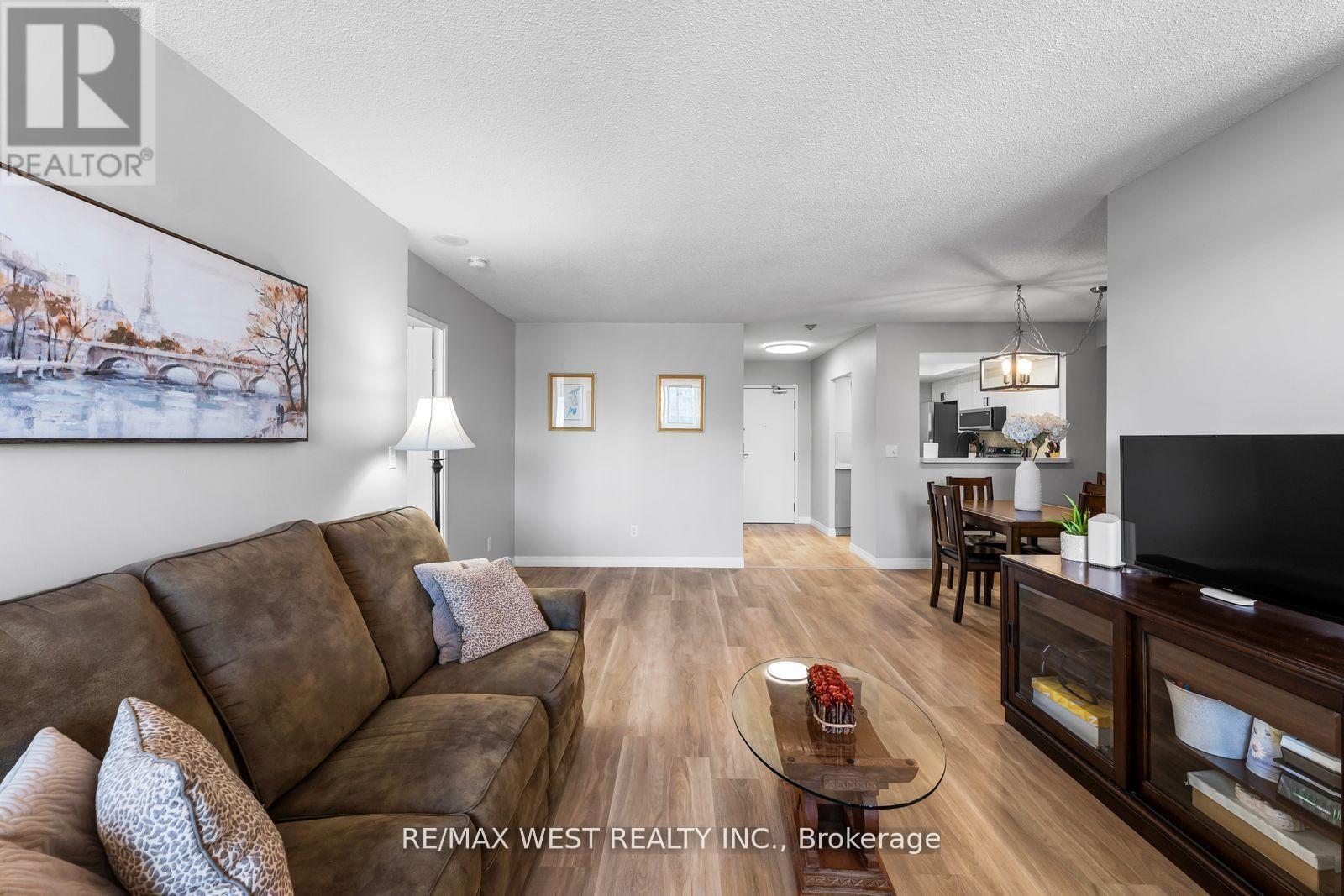 #502 100 OBSERVATORY LANE SE - Image 12