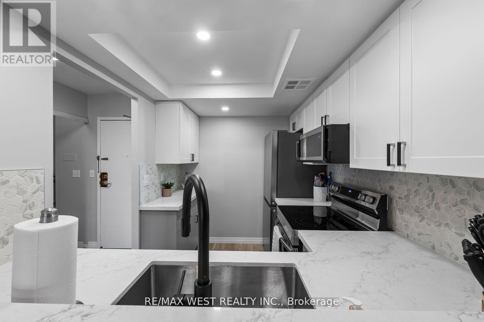 #502 100 OBSERVATORY LANE SE - Image 8