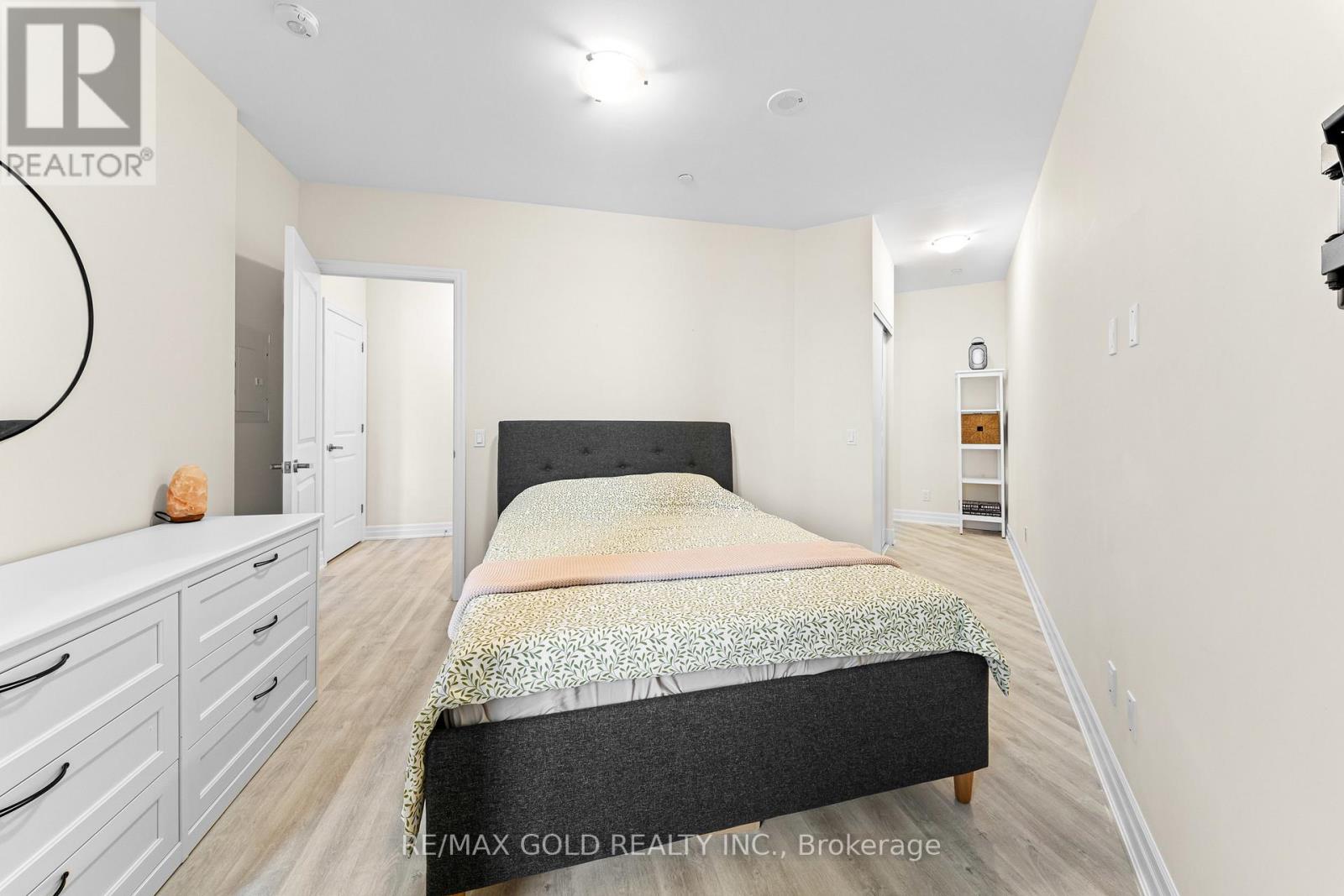 #618 9075 JANE STREET - 24