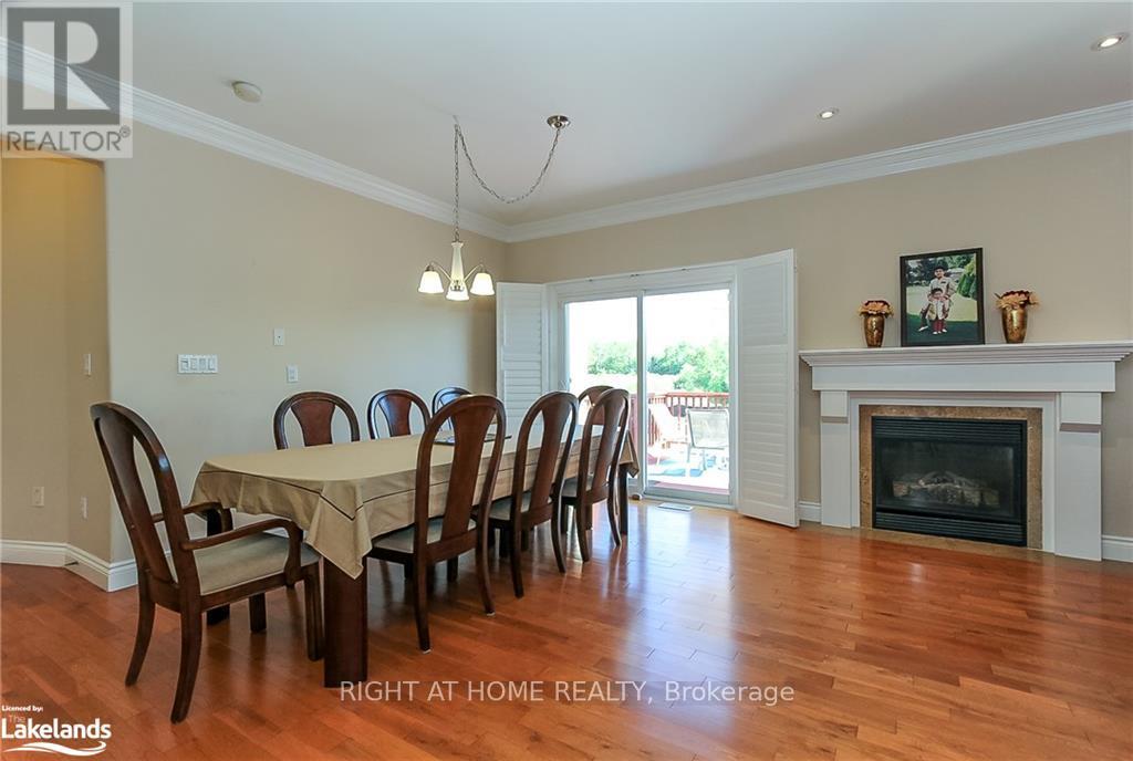 16 WASAGA SANDS DRIVE - 19