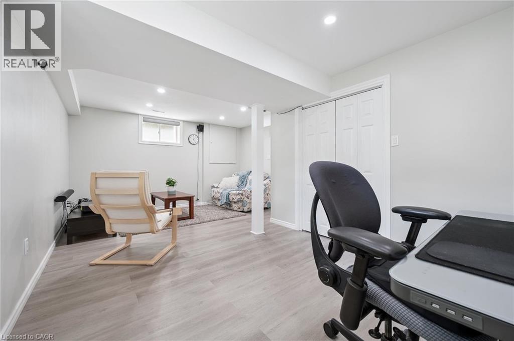 45 CAPTAIN MCCALLUM Drive - 35