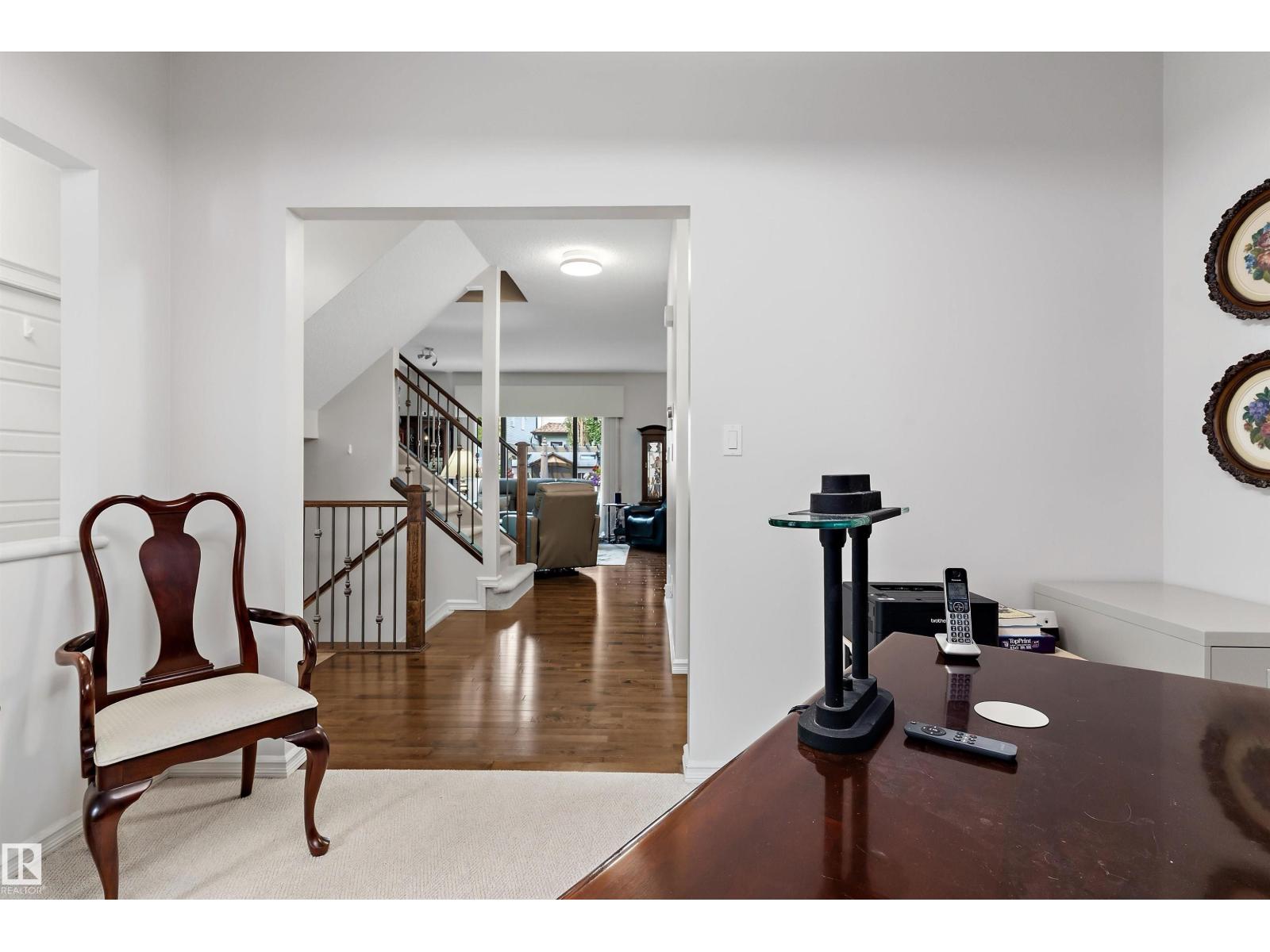 1097 ARMITAGE CR SW — photo 12