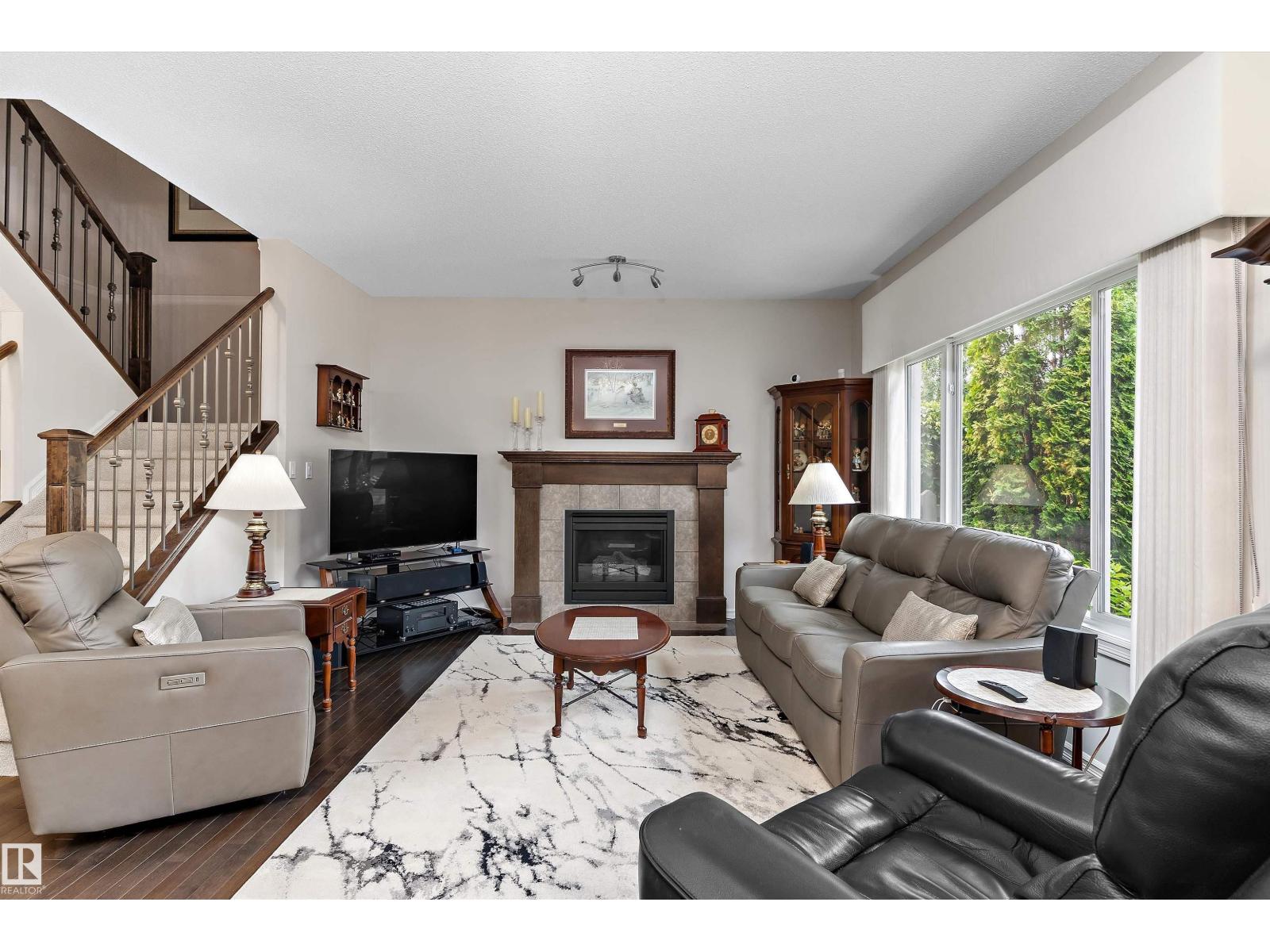 1097 ARMITAGE CR SW — photo 20