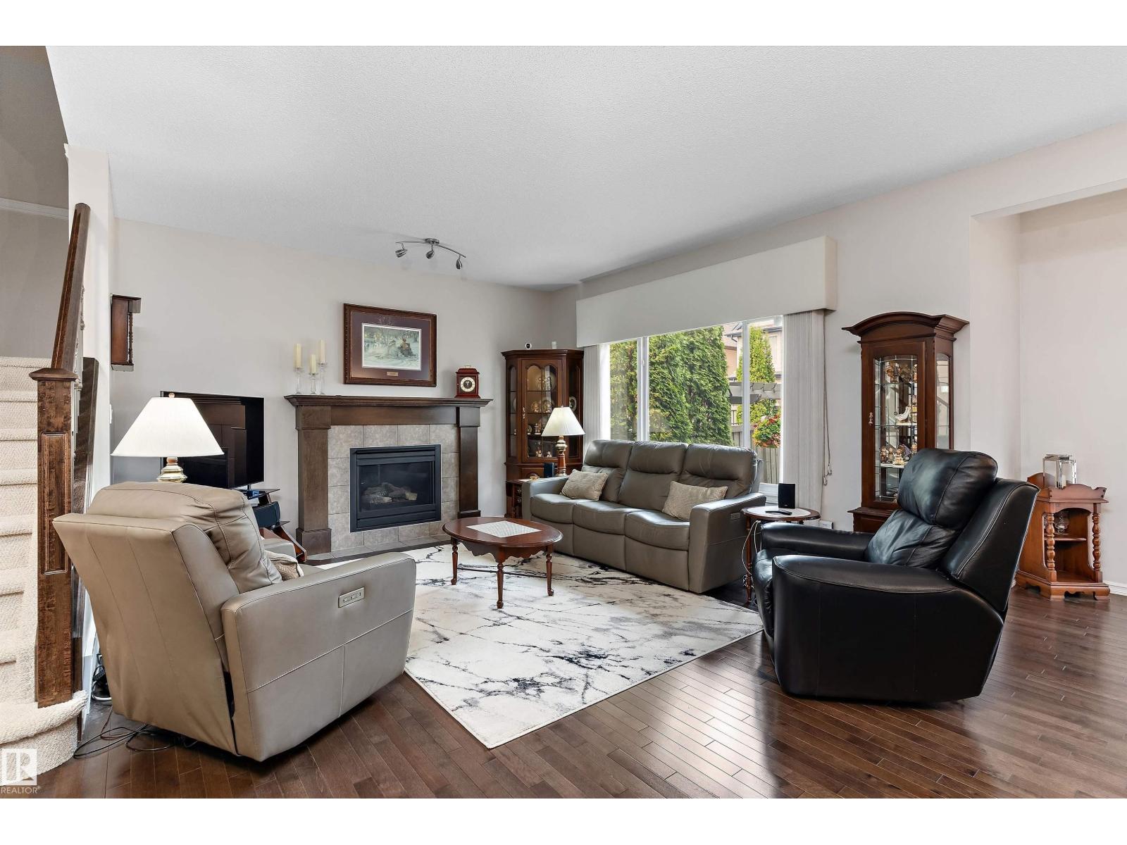 1097 ARMITAGE CR SW — photo 21