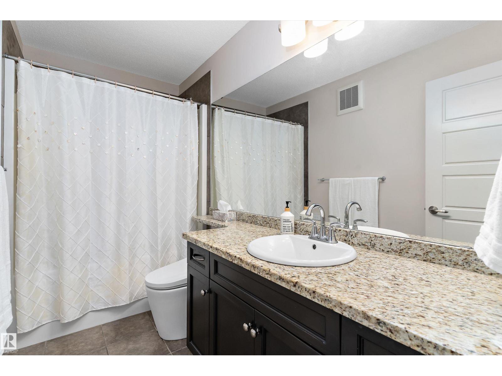 1097 ARMITAGE CR SW — photo 33