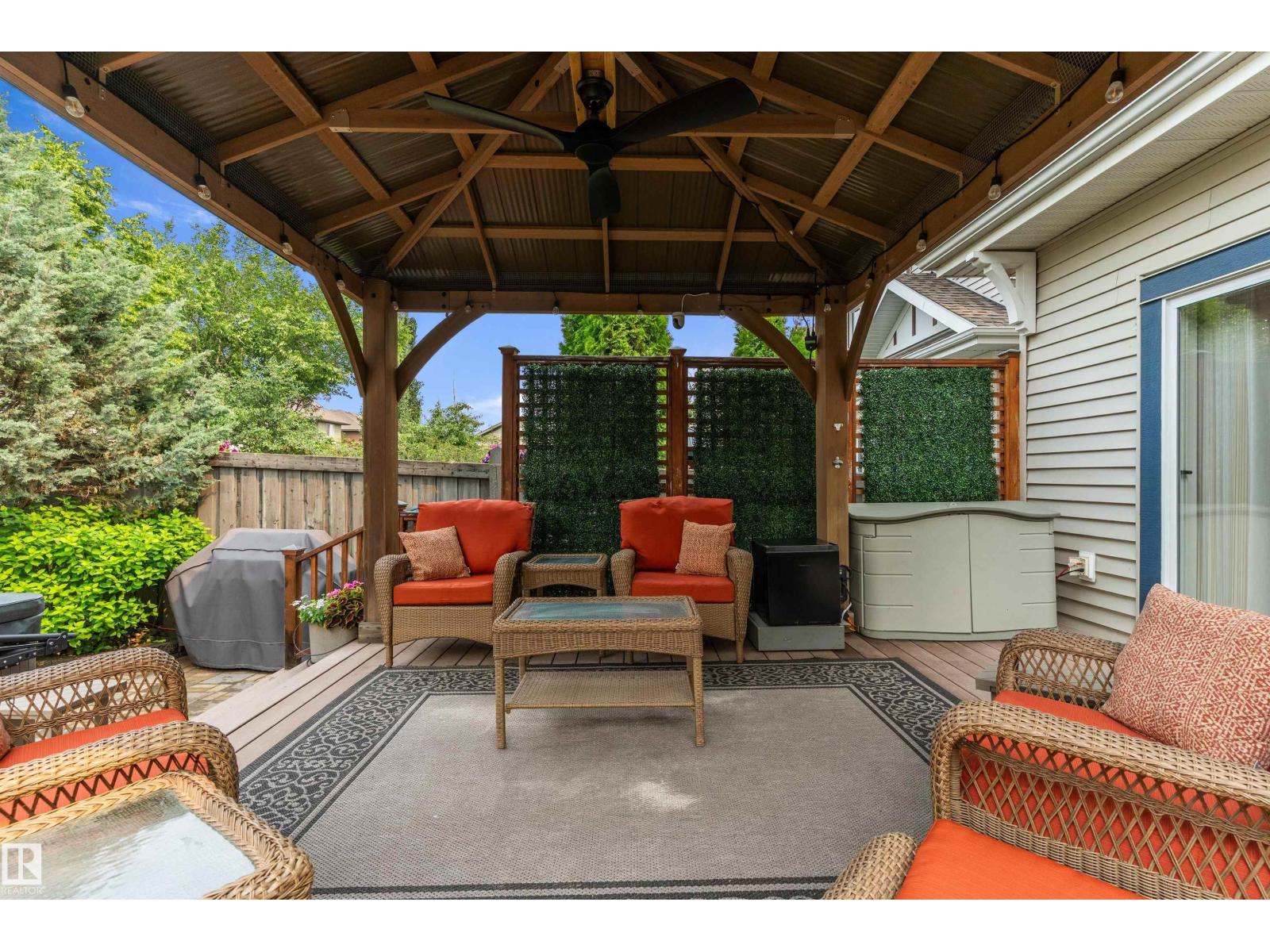 1097 ARMITAGE CR SW — photo 59
