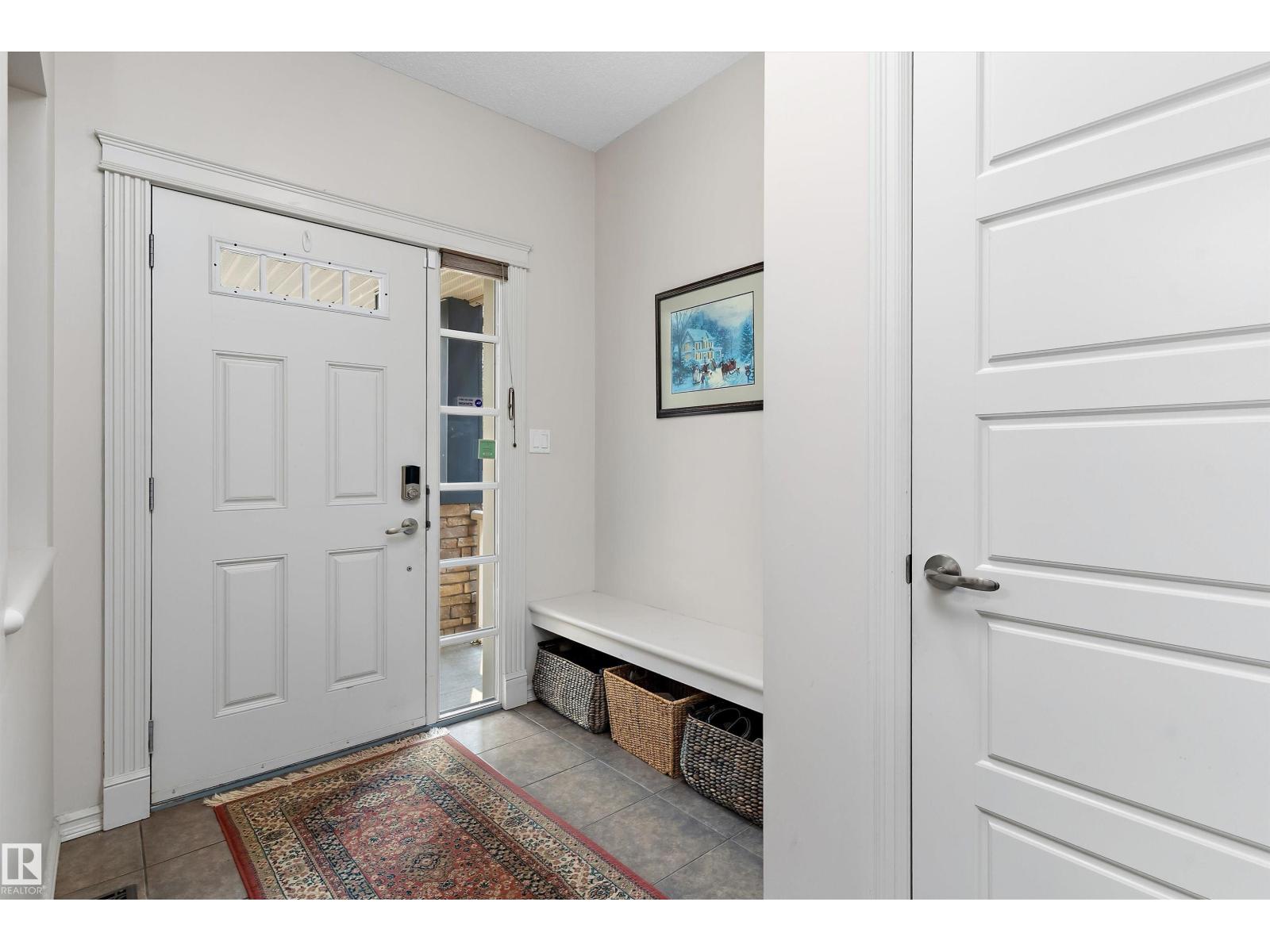 1097 ARMITAGE CR SW — photo 9