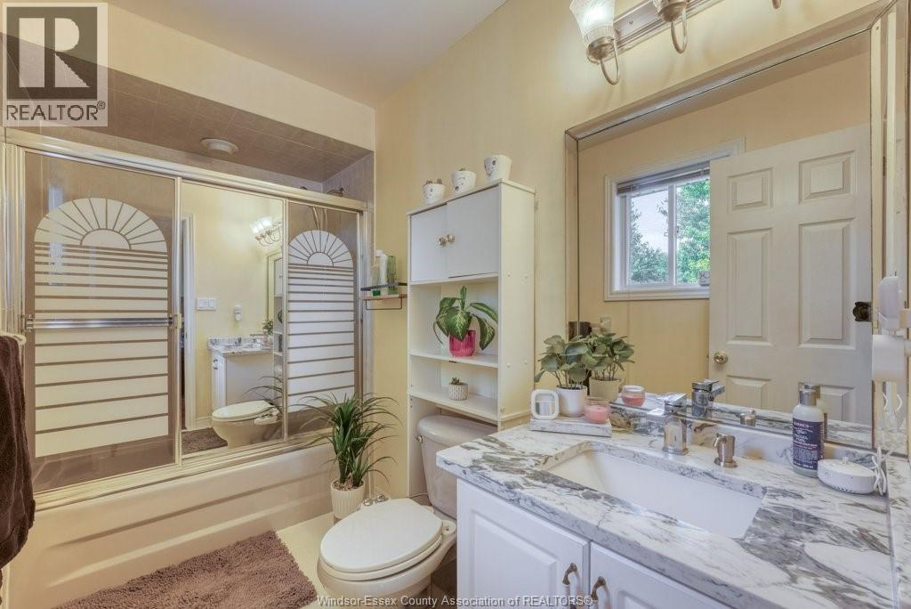 578 LAKEVIEW AVENUE - 21