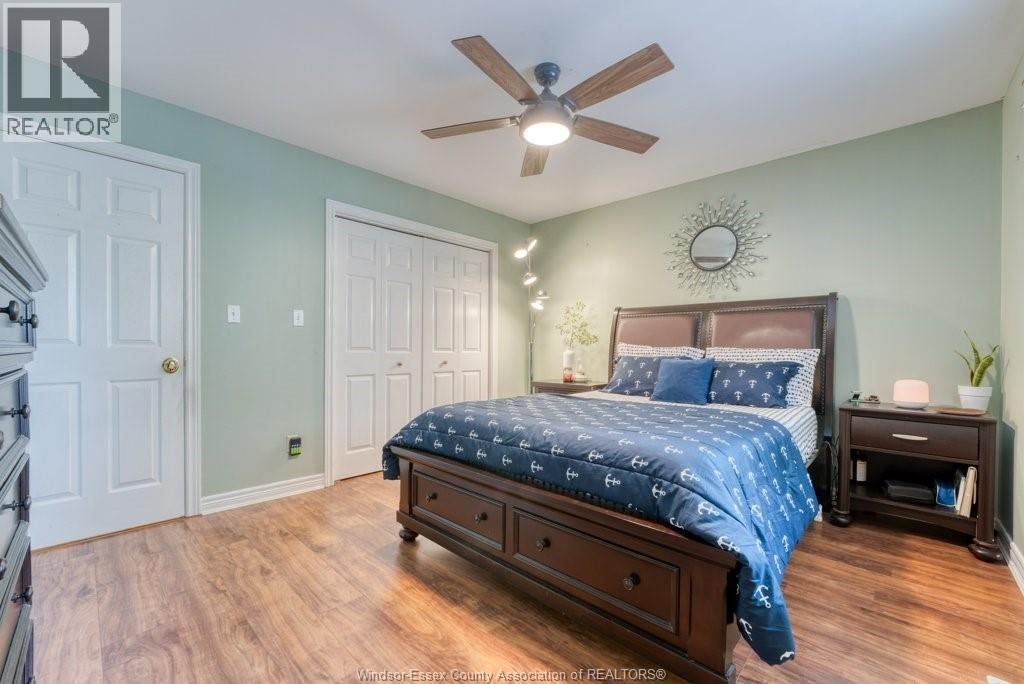 578 LAKEVIEW AVENUE - 23