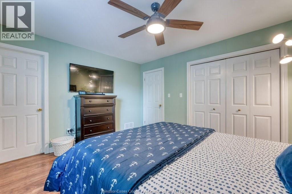 578 LAKEVIEW AVENUE - 24