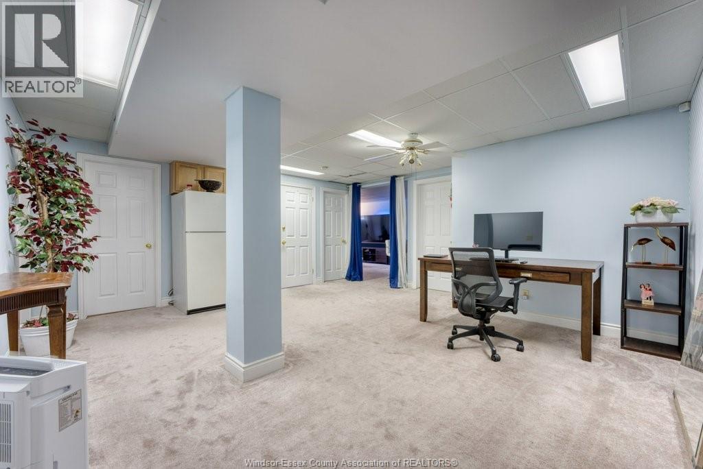 578 LAKEVIEW AVENUE - 29