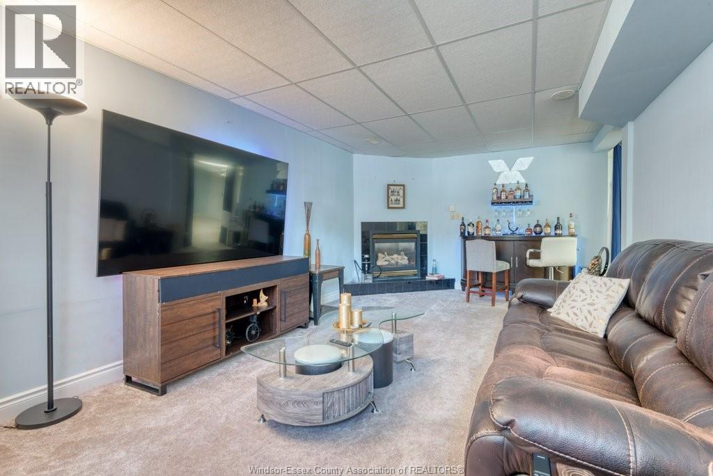 578 LAKEVIEW AVENUE - 34