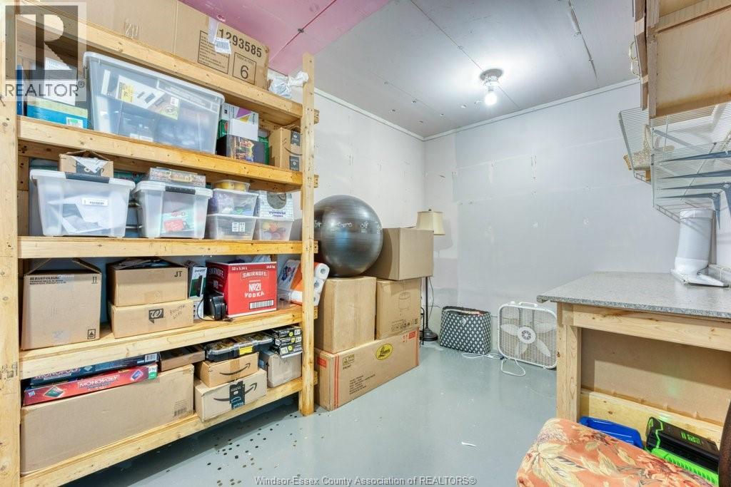 578 LAKEVIEW AVENUE - 40