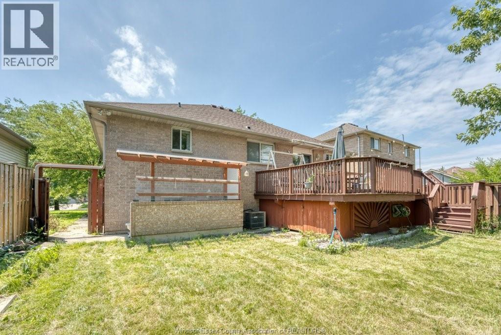 578 LAKEVIEW AVENUE - 46