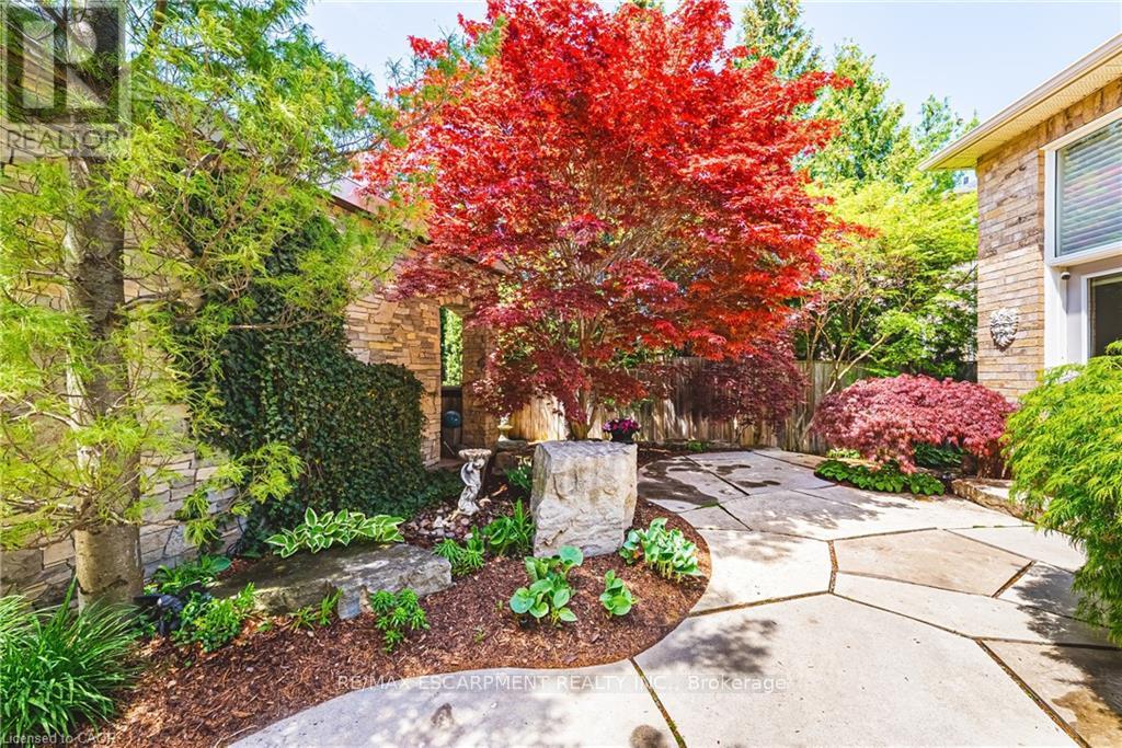 2178 BERWICK DRIVE - 38