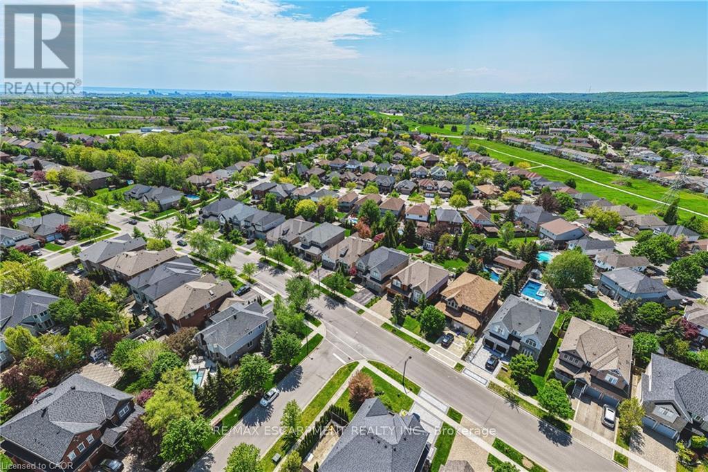 2178 BERWICK DRIVE - 48