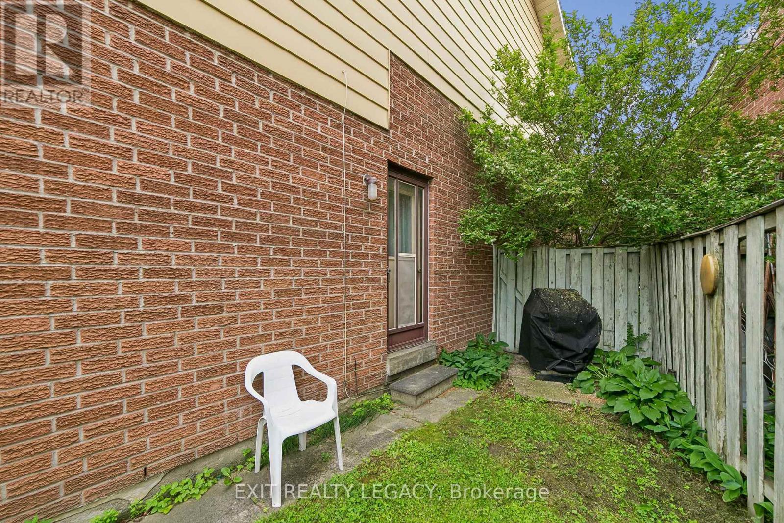4051 PAVILLION COURT - 38
