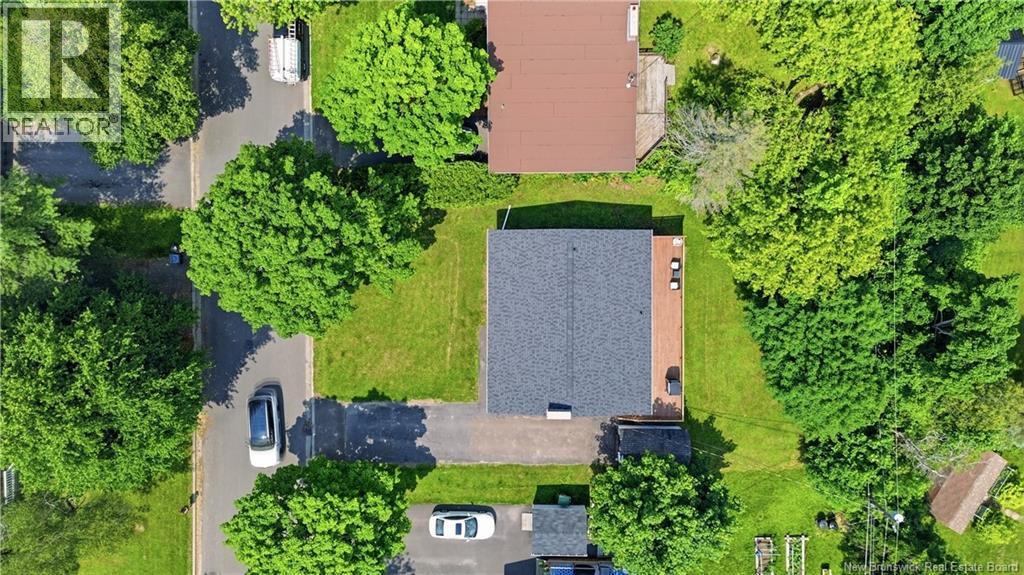 447 Pederson Crescent - Image 48