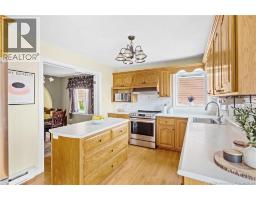 Bath (# pieces 1-6) - 178 Hearne Street, Fredericton, NB E3B6M3 Photo 13