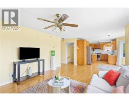 Dining room - 178 Hearne Street, Fredericton, NB E3B6M3 Photo 19