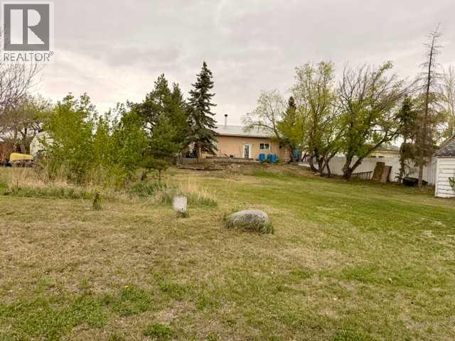 Listing photo – 5116 48 Street, Hardisty