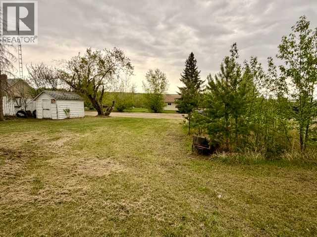 Listing photo – 5116 48 Street, Hardisty