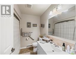 128 Haskins Point Road, Leeds And The Thousand Islands, ON K0H2N0 Photo 16