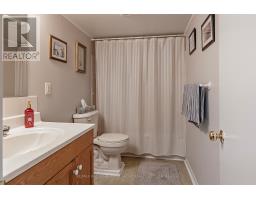 128 Haskins Point Road, Leeds And The Thousand Islands, ON K0H2N0 Photo 17