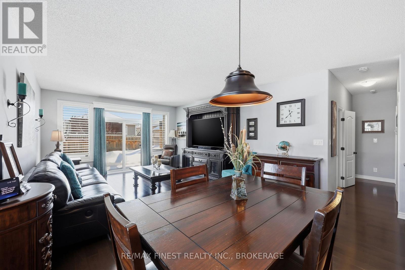 1667 CRIMSON CRESCENT - 11
