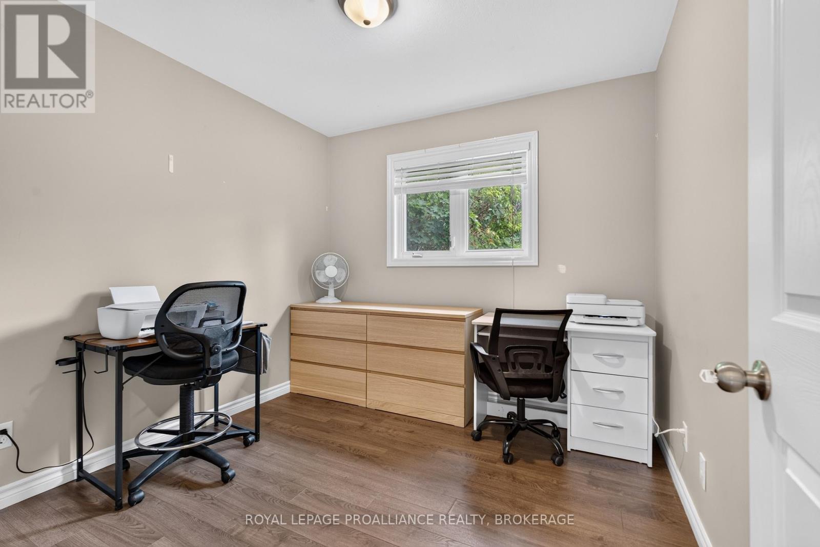 251 YONGE STREET - 22