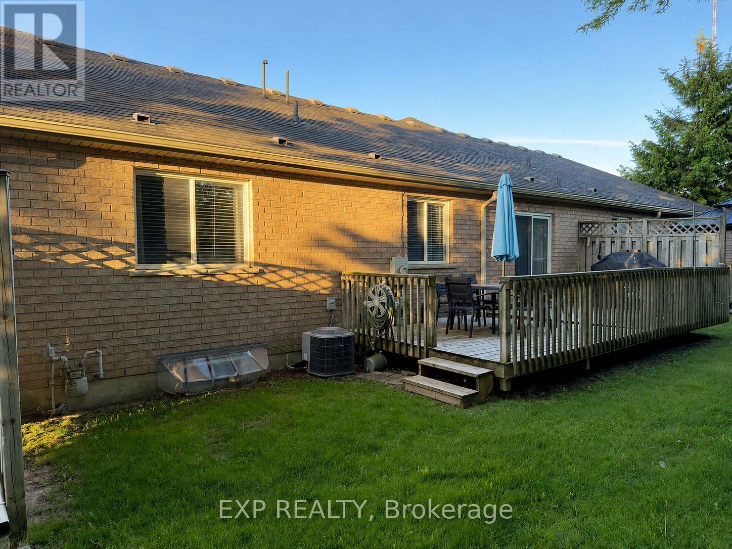 #7 638 WHARNCLIFFE ROAD S - 5