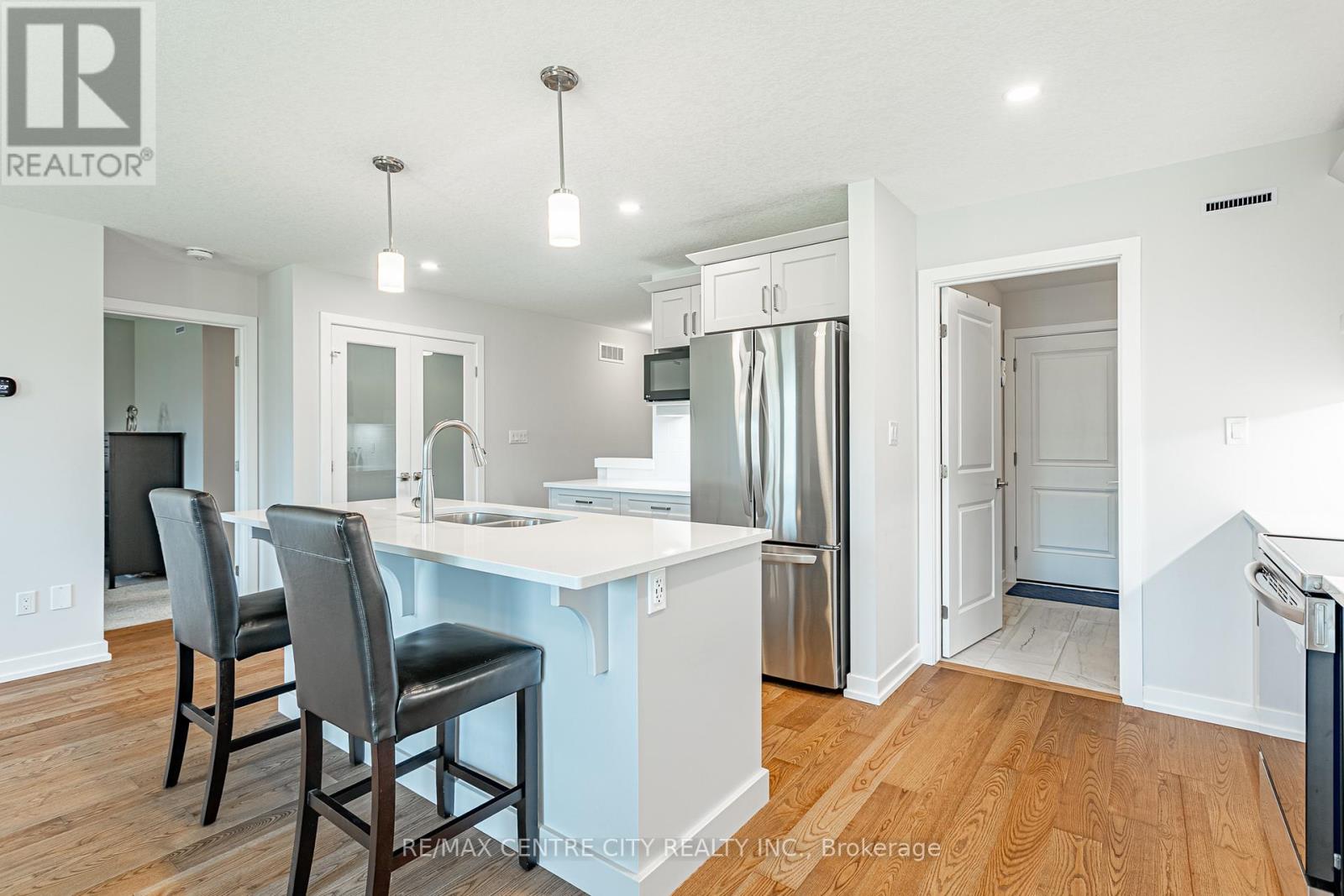 27 SILVERLEAF PATH - Image 21
