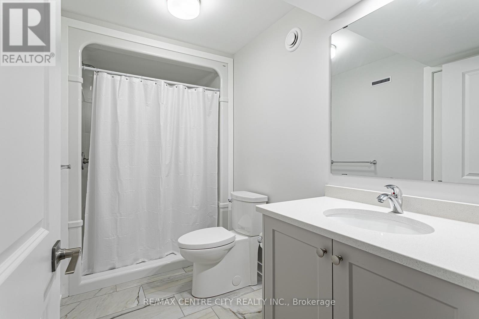 27 SILVERLEAF PATH - 31