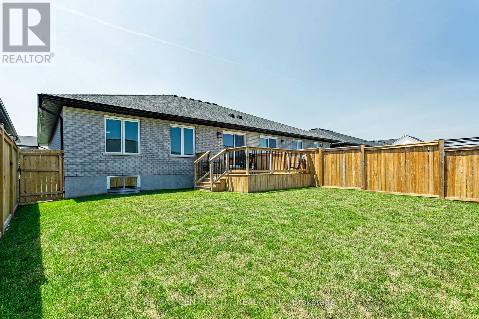 27 SILVERLEAF PATH - 4