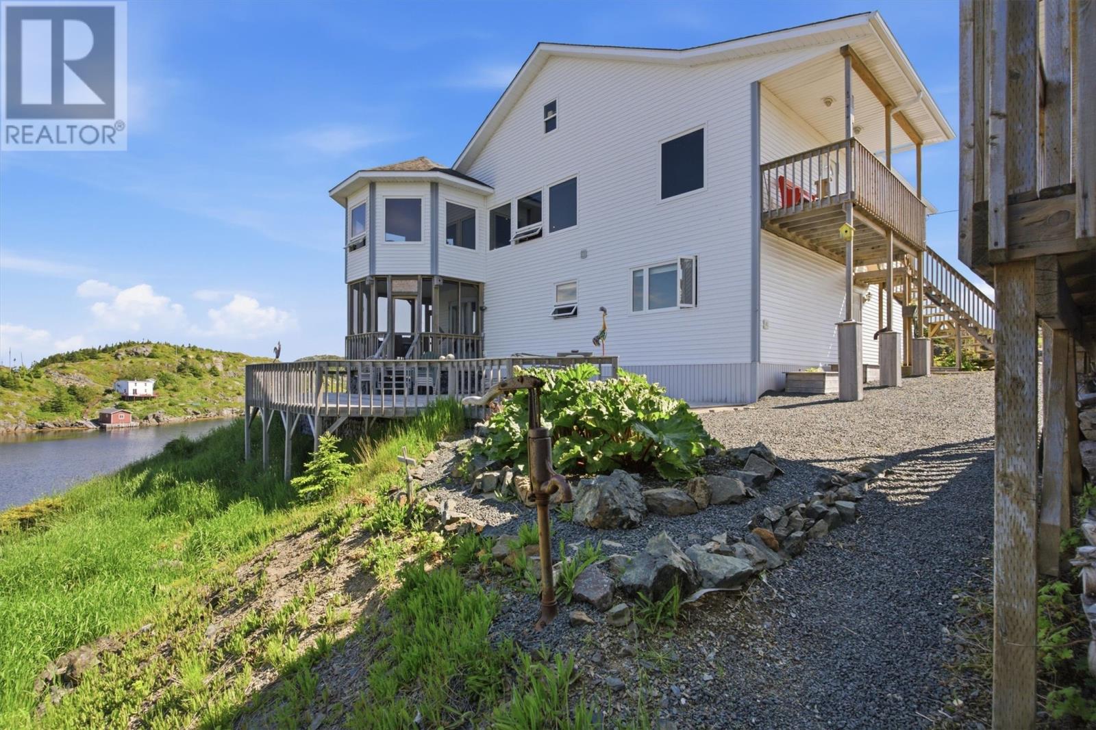 5 Main Street - 5