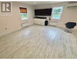 9 Mill Road thumbnail 36