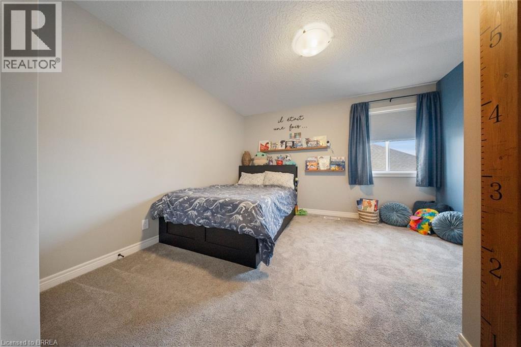 192 GIBBONS Street - 17
