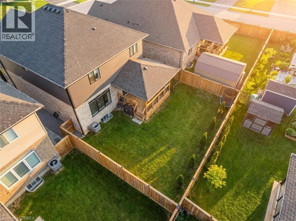 192 GIBBONS Street - 25