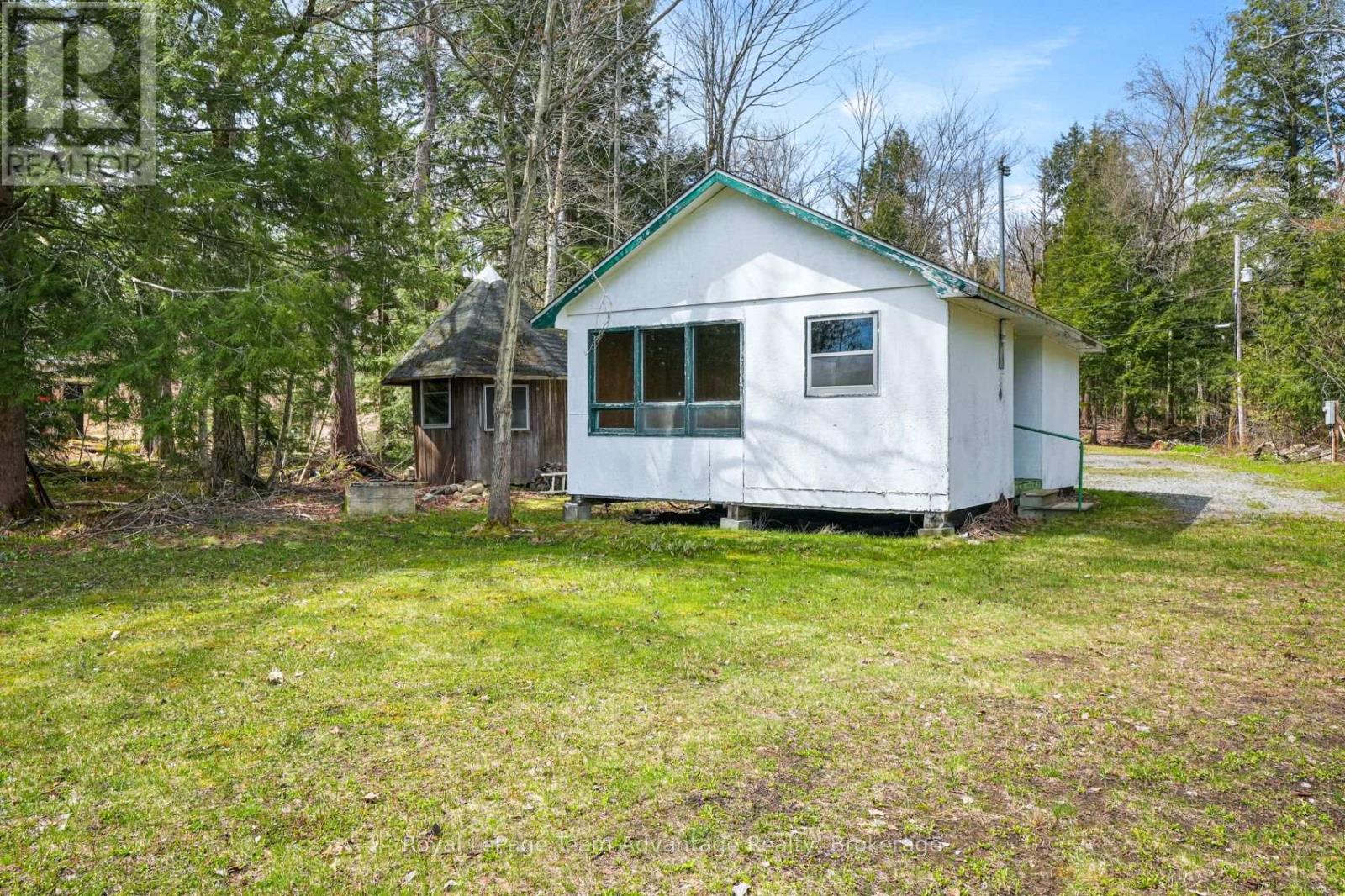 26 MALLARD ROAD - 32
