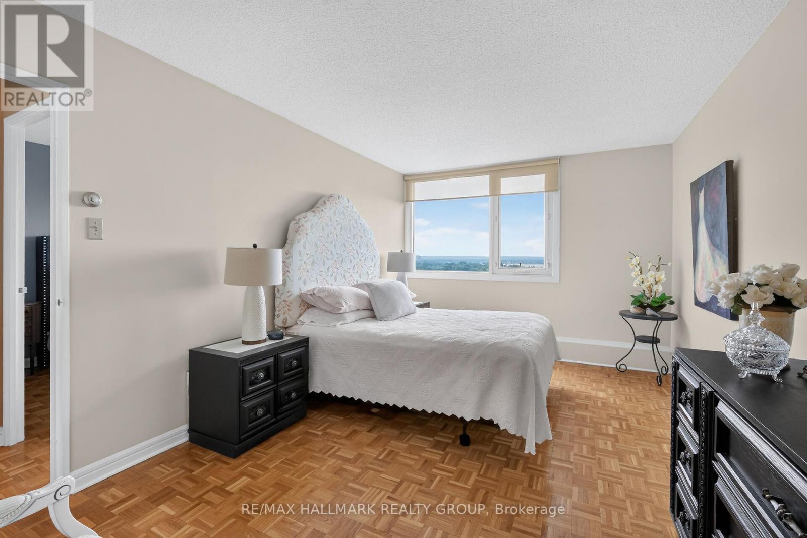 #1608 265 POULIN AVENUE - 25