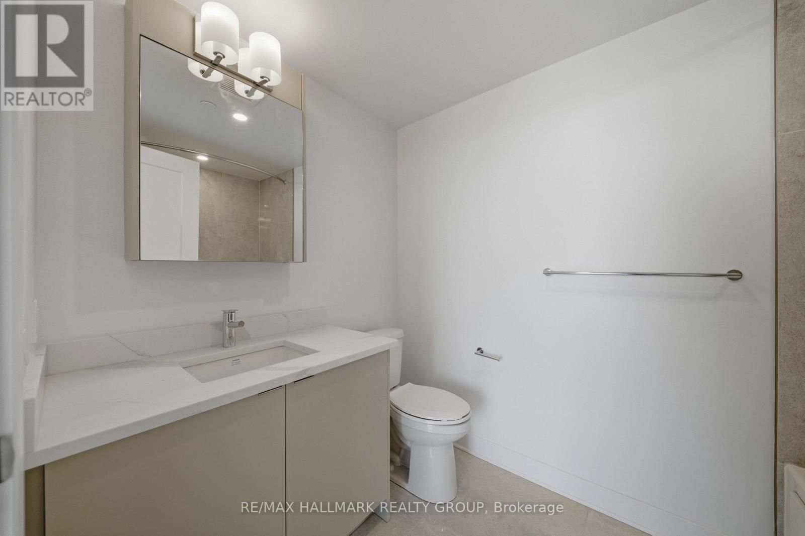 House for Rent in Ottawa – 2503 – 180 GEORGE STREET, Ottawa – By Peter Sagos - Image 17