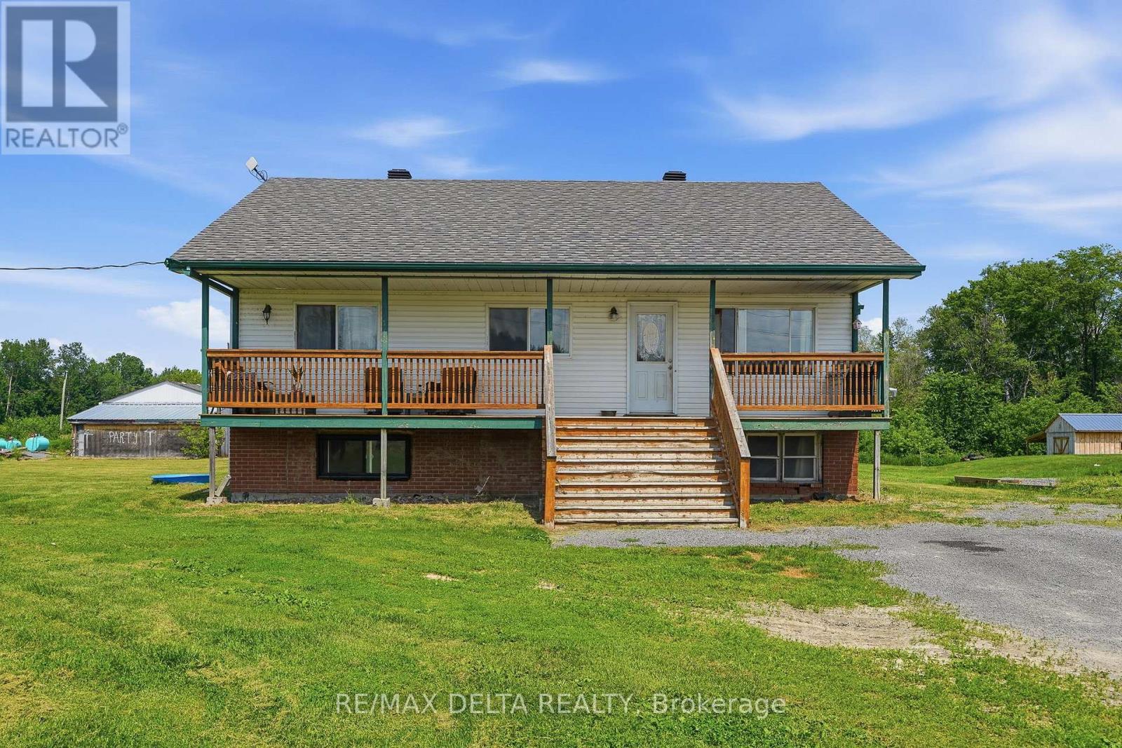 1553 DU LAC ROAD - 1