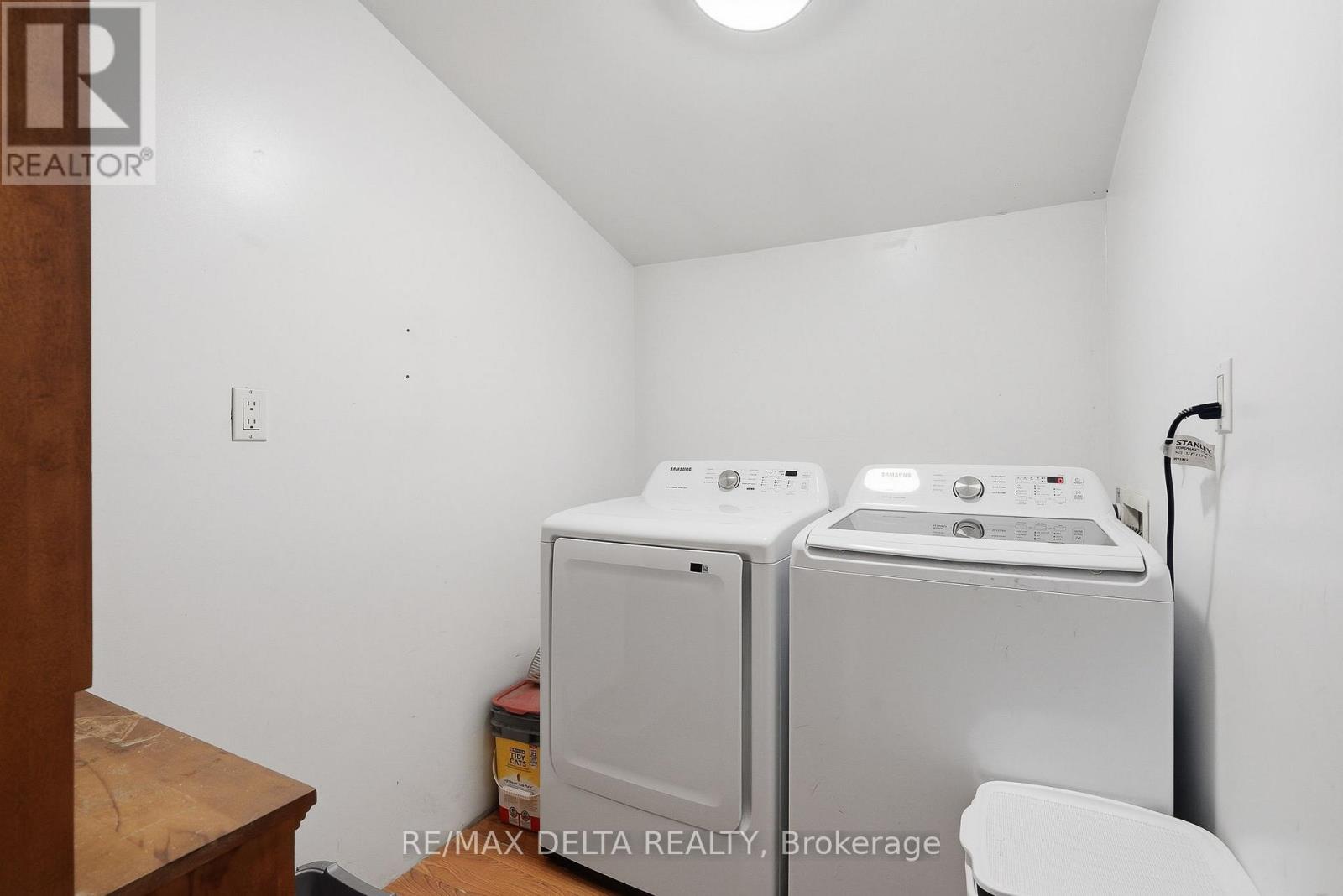 1553 DU LAC ROAD - 14