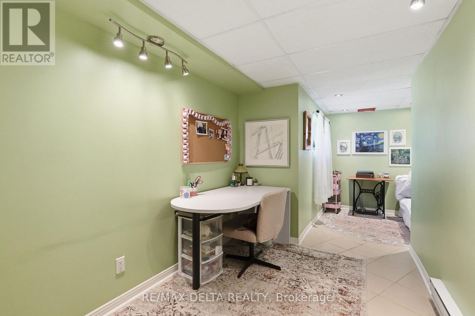 1553 DU LAC ROAD - 23